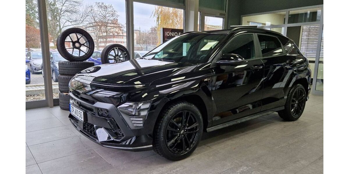 Hyundai KONA 14.000 km 30.990 € Chemnitz 09120