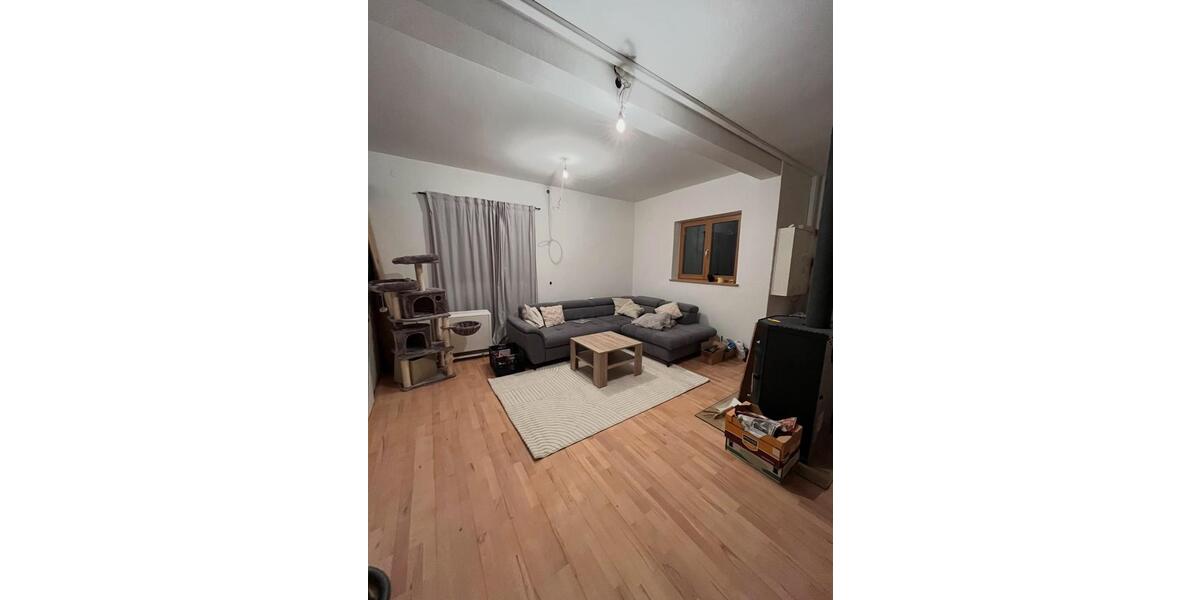 Etagenwohnung Grafing bei München - 4 Zimmer, 93 m&sup2;, 1.350&euro; | Angebot:24845559