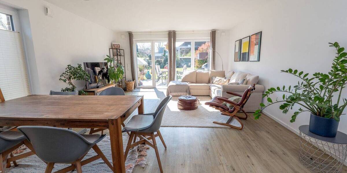 Doppelhaushälfte Stade - 4 Zimmer, 140 m&sup2;, 1.520&euro; | Angebot:26331952