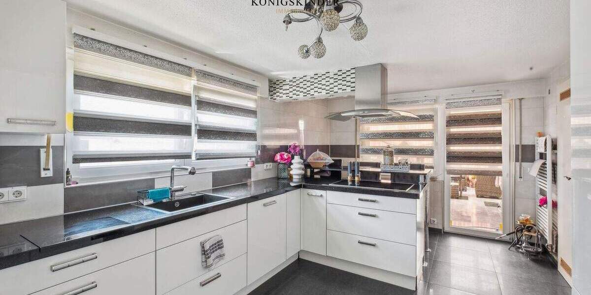 Mehrfamilienhaus, Wohnhaus Weinstadt Beutelsbach - 8 Zimmer, 269 m&sup2;, 1.050.000&euro; | Angebot:24906680