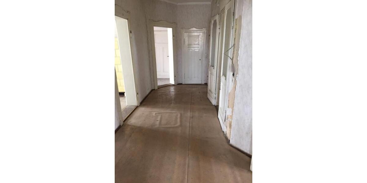 Etagenwohnung Zittau - 18 Zimmer, 500 m&sup2;, 20.000&euro; | Angebot:25429038
