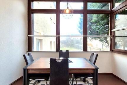 Helle möblierte 2-Raum-Wohnung mit Blick ins Grüne 2 zimmer