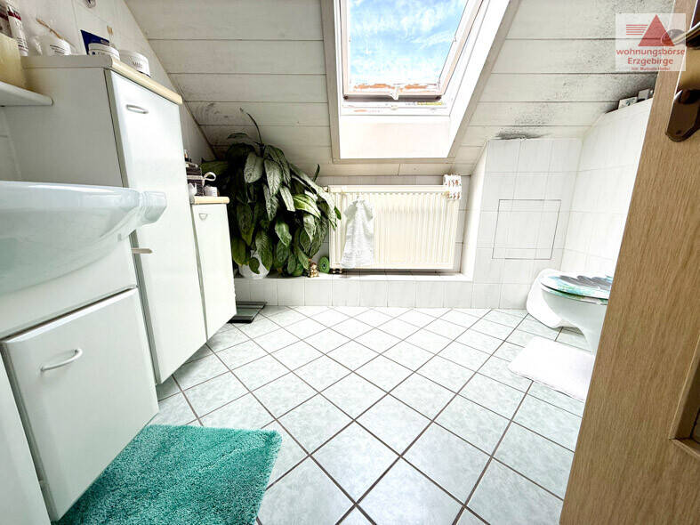 Mehrfamilienhaus, Wohnhaus Scharfenstein Scharfenstein - 9 Zimmer, 231 m&sup2;, 120.000&euro; | Angebot:25688237