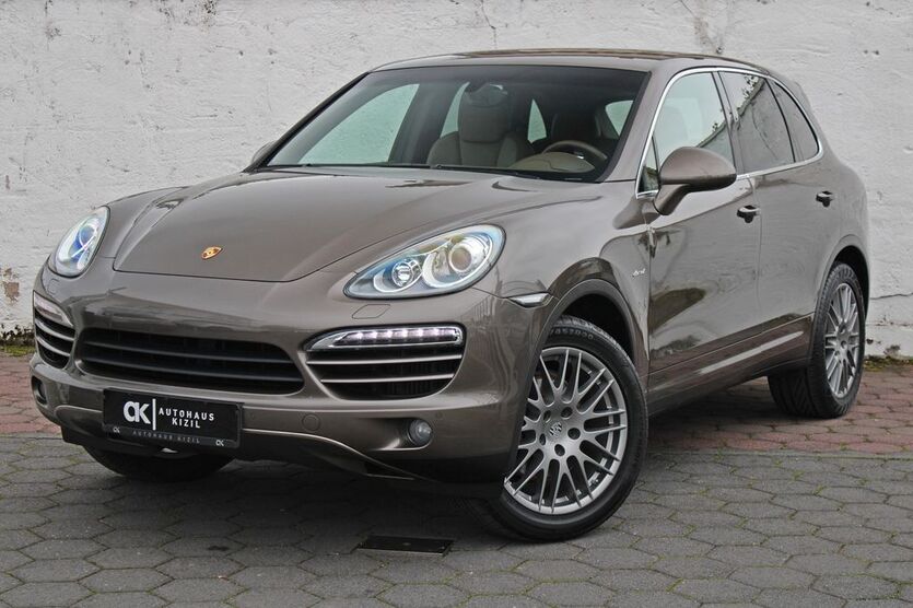 Porsche Cayenne 213.000 km 18.900 € Mainz-Kostheim 55246