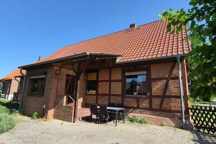 Stadtnah und ländlich zugleich - Charmantes EFH und Nebengelass mit viel Potenzial - Haus Gusborn Klein Gusborn | Angebot:26904928