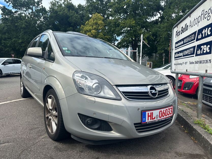 Opel Zafira 118.000 km 7.900 € Lübeck 23560