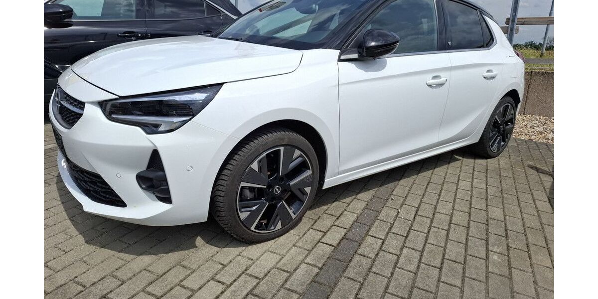 Opel Corsa 48.416 km 17.990 &euro; Rathenow 14712