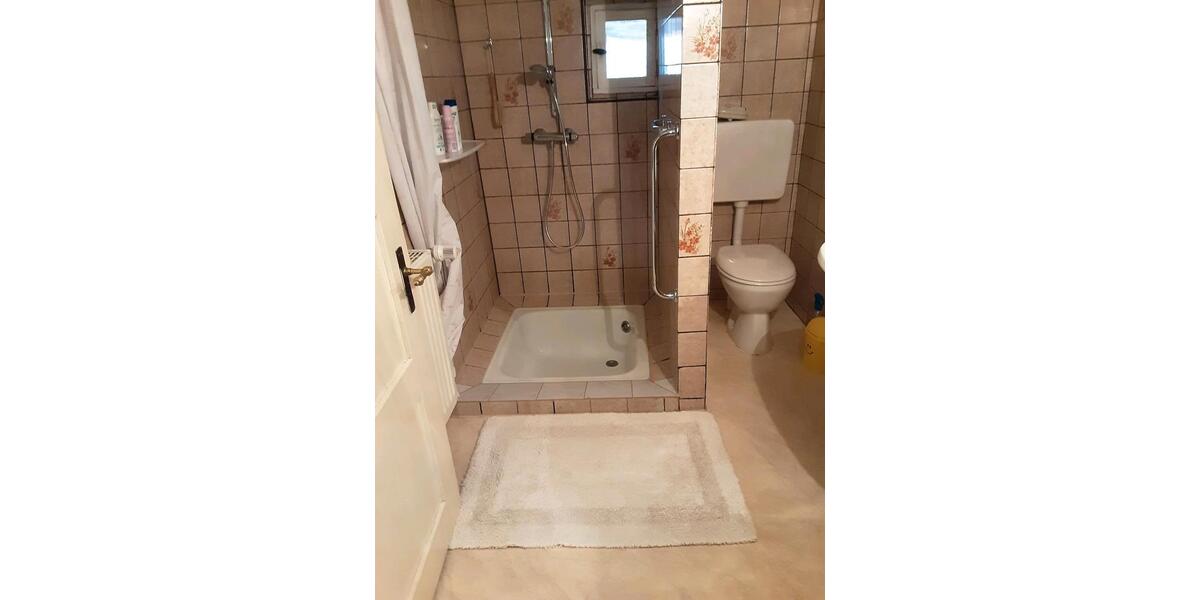 Einfamilienhaus Naumburg - 8 Zimmer, 151 m&sup2;, 148.500&euro; | Angebot:26146320