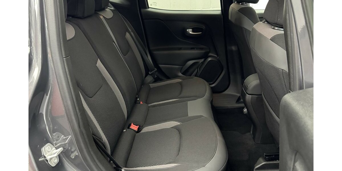 Jeep Renegade 1.5 Mild-Hybrid Limited Panoramadach 15.835 km 21.740 &euro; Lich 35423