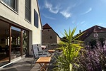 Traumhaftes Ensemble: Energieeffizientes (A) Einfamilienhaus mit Büro, großem Innenhof & Garten - Mehrfamilienhaus, Wohnhaus Fahr Fahr | Angebot:25907599