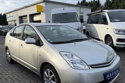 Toyota Prius 122.830 km 5.900 € Werl 59457