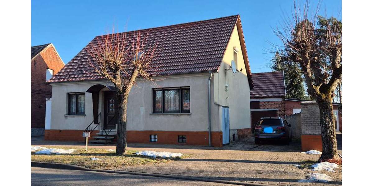 Haus zum Kaufen in Tangermünde 105.000 € 90 m² 3 zimmer