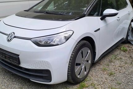 VW ID.3 35.900 km 26.790 &euro; Uffenheim 97215
