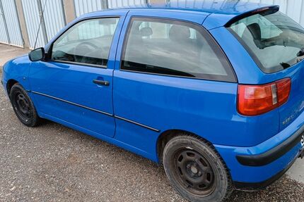 Seat Ibiza 90.475 km 2.100 € Staßfurt 39443