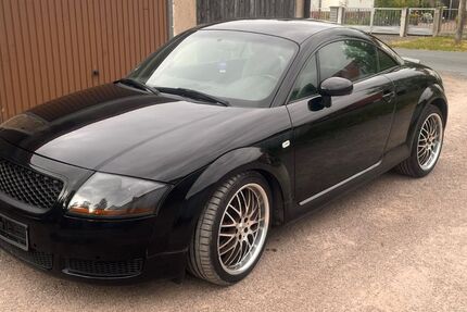 Audi TT 249.700 km 3.900 € Tambach Dietharz 99897