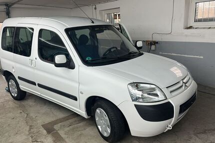 Citroen Berlingo 110.000 km 2.200 &euro; Detmold 32758
