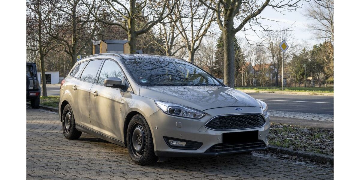 Ford Focus 160.000 km 9.800 &euro; Dresden 01157
