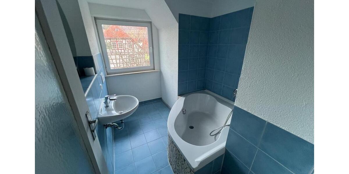 Einfamilienhaus Albstadt Gemarkung Onstmettingen - 6 Zimmer, 200 m&sup2;, 255.000&euro; | Angebot:26790882