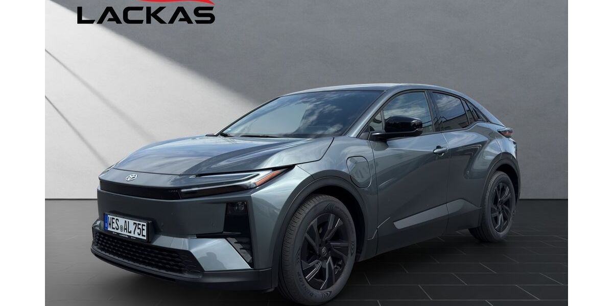 Toyota C-HR 3.000 km 39.950 &euro; Wesel 46485