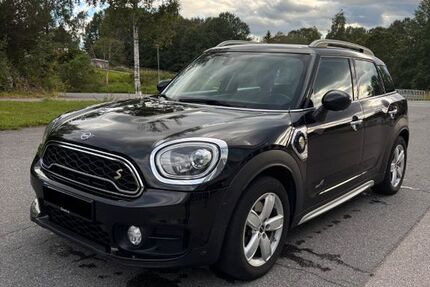 Mini Countryman SE (Cooper) 110.000 km 19.550 &euro; Ingolstadt 85055