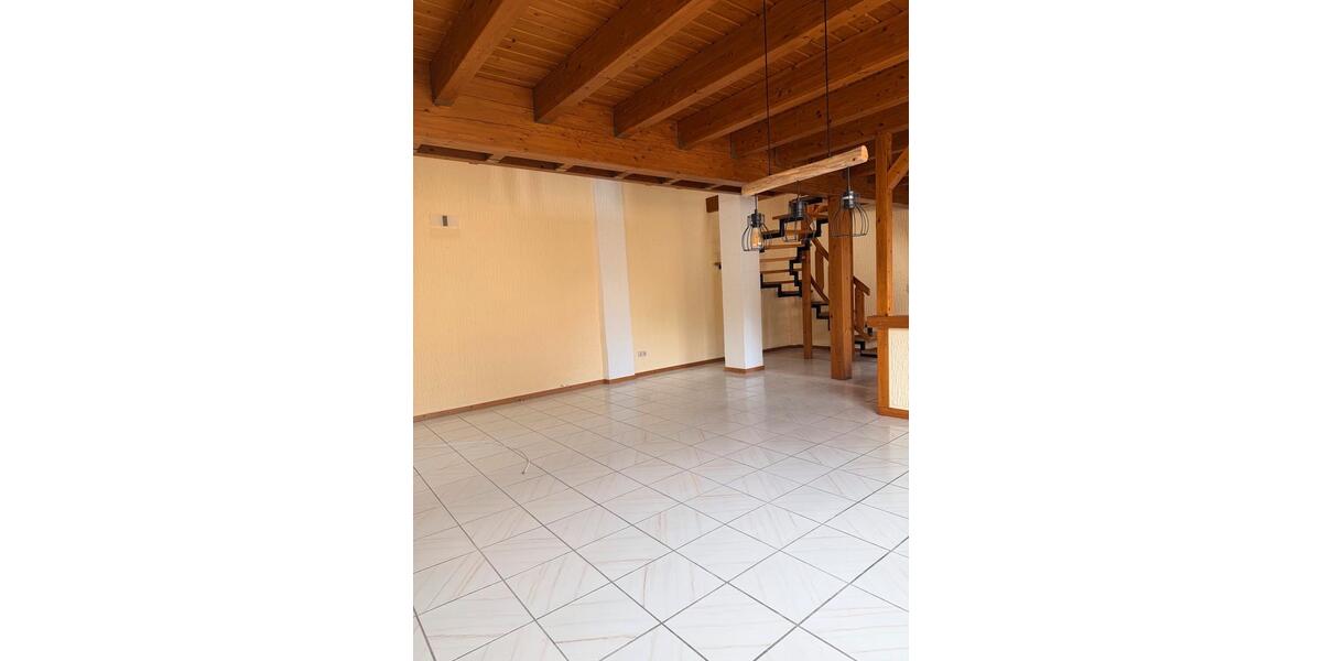 Maisonettenwohnung Badem - 5 Zimmer, 135 m&sup2;, 1.000&euro; | Angebot:26394064