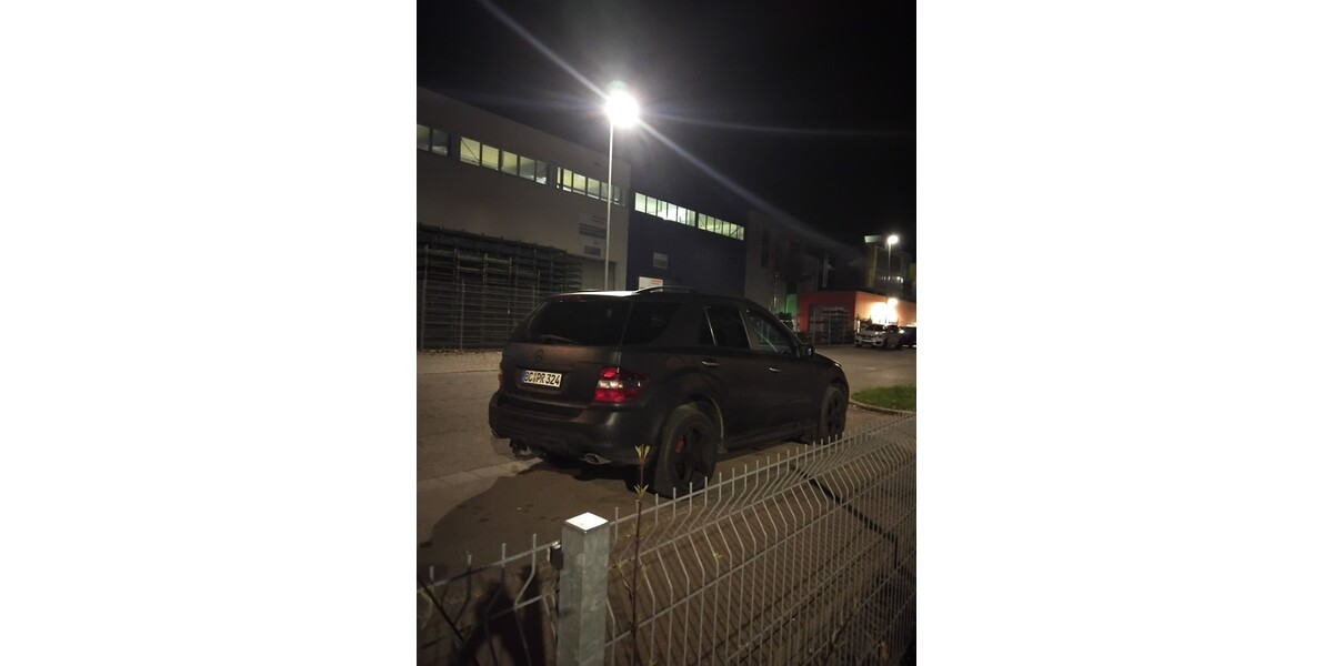 Mercedes-Benz M-Klasse 269.000 km 2.800 &euro; Biberach 77781