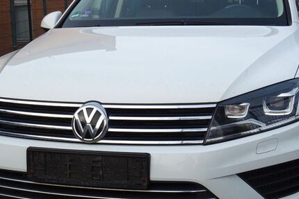 VW Touareg 274.582 km 12.499 € Troisdorf 53840