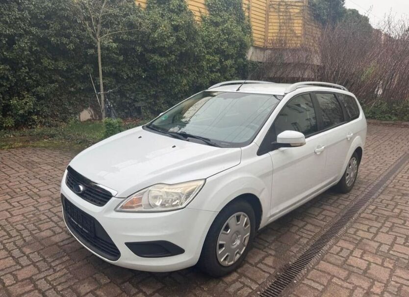 Ford Focus 160.000 km 4.000 € Gotha 99867