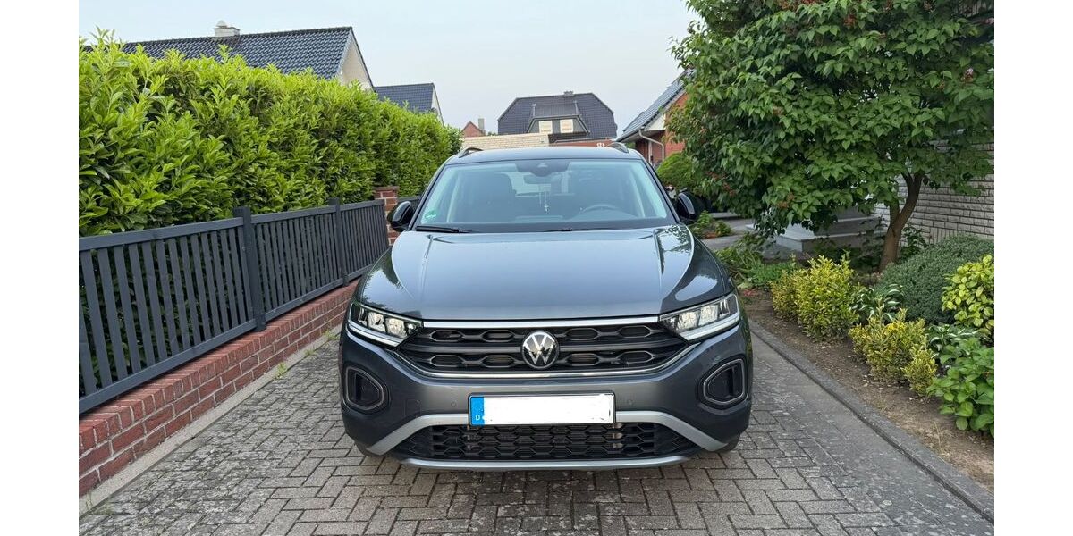 VW T-Roc 26.350 km 21.900 &euro; Salzgitter 38228