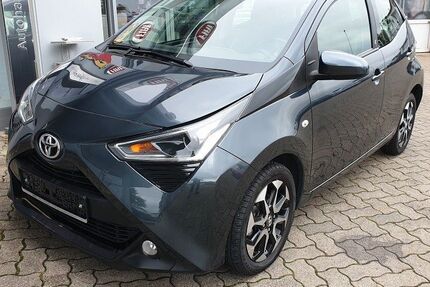 Toyota Aygo (X) 38.817 km 10.900 € Kleinkitzighofen-Lamerdingen 86862