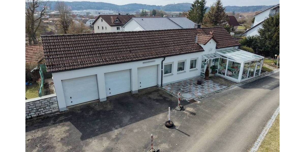 Gewerbeobjekt Lauterhofen - 2 Zimmer, 57 m&sup2;, 95.000&euro; | Angebot:26154433
