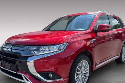 Mitsubishi Outlander 76.643 km 22.490 € Berlin 12351