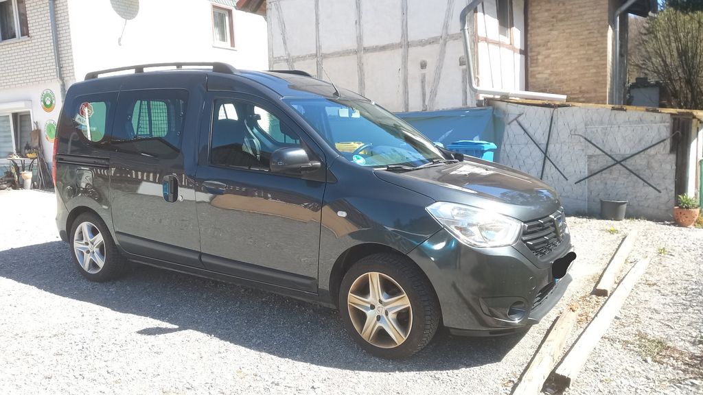 Dacia Dokker 99.750 km 10.500 &euro; Thale OT Altenbrak 06502