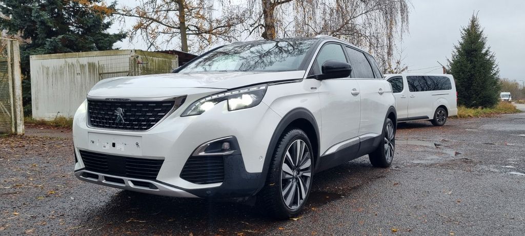 Peugeot 5008 247.904 km 10.900 &euro; berlin 13409