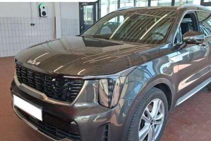 Kia Sorento 122.641 km 37.950 &euro; Herges-Hallenberg 98587