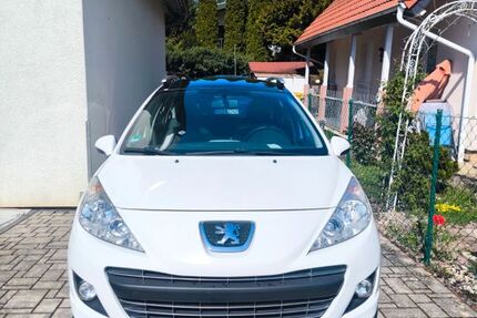Peugeot 207 155.000 km 2.215 &euro; Hanau 63454