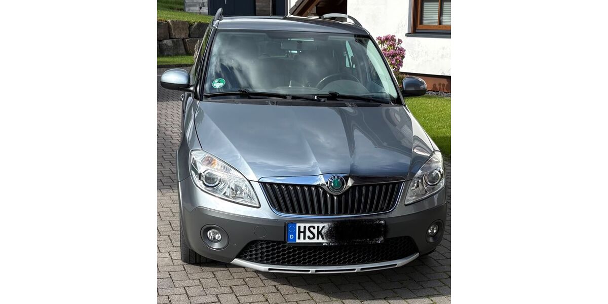 Skoda Fabia 88.000 km 7.300 &euro; Schmallenberg 57392
