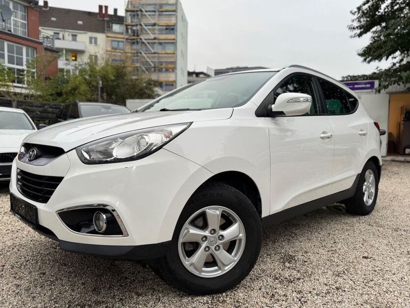 Hyundai ix35 110.000 km 7.450 € Köln 50674