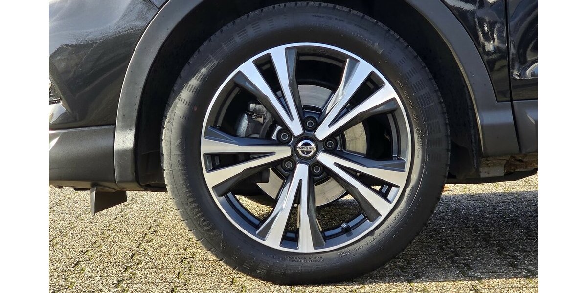 Nissan Qashqai N-Connecta Automatik|AHK|Winterpaket|LED 79.663 km 18.450 &euro; Wermelskirchen 42929