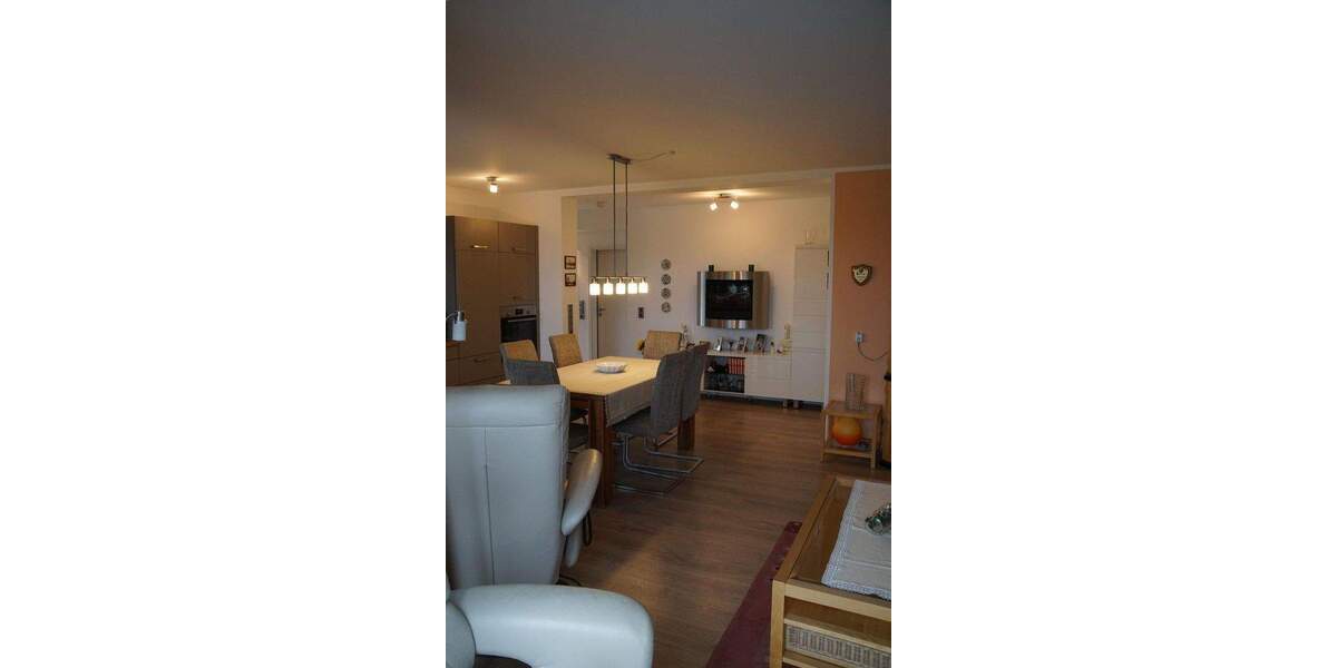 Etagenwohnung Bad Camberg - 3 Zimmer, 110 m&sup2;, 435.000&euro; | Angebot:25800180