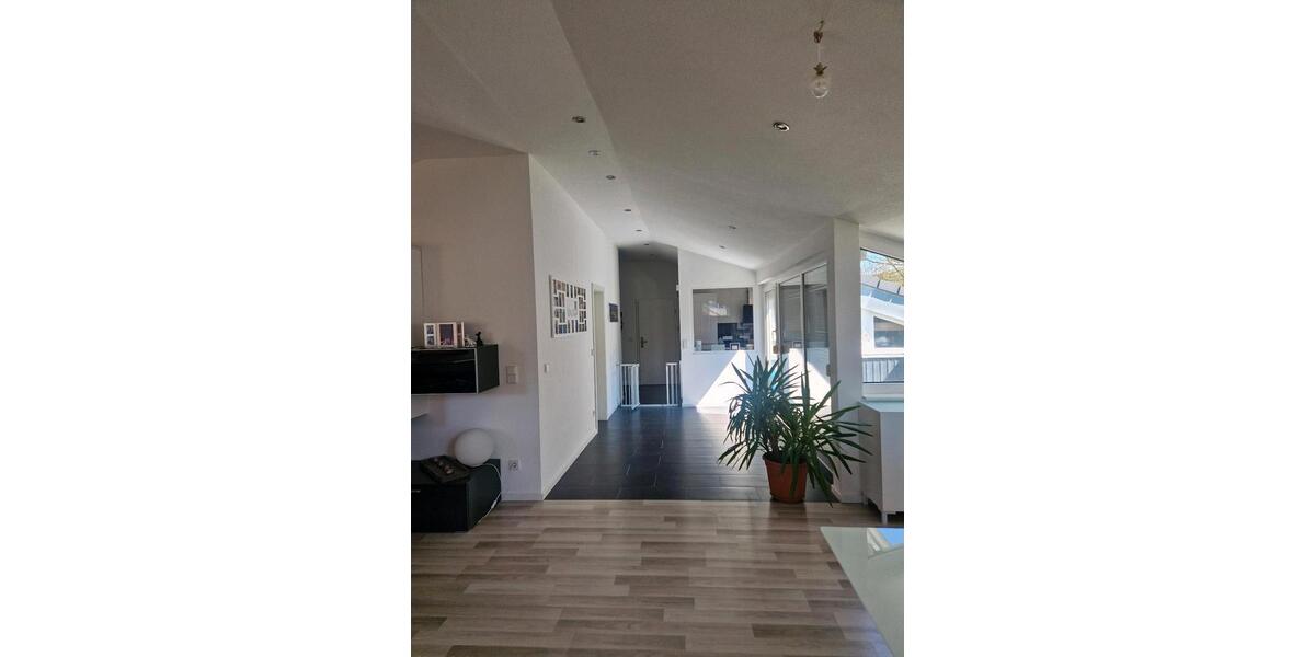 Dachgeschoßwohnung Geislingen an der Steige - 3 Zimmer, 85 m&sup2;, 270.000&euro; | Angebot:26197360