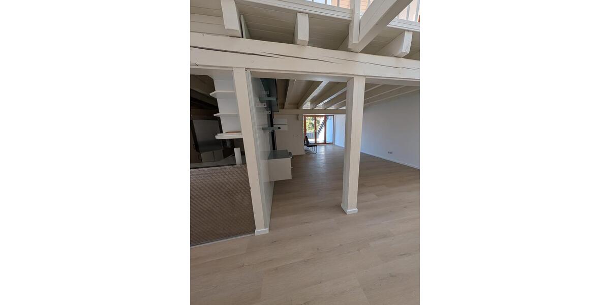 Etagenwohnung Wiesloch - 4 Zimmer, 140 m&sup2;, 1.300&euro; | Angebot:26302566