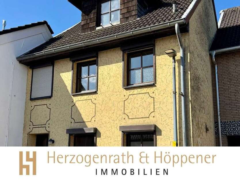 Haus zum Kaufen in Niederzier Hambach 149.000 € 118 m²