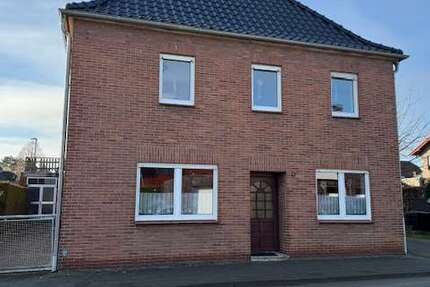 Haus Niederkrüchten - 12 Zimmer, 189 m&sup2;, 269.000&euro; | Angebot:25934686