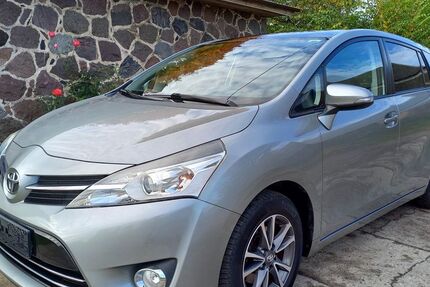 Toyota Verso 159.940 km 8.990 &euro; Demmin 17109
