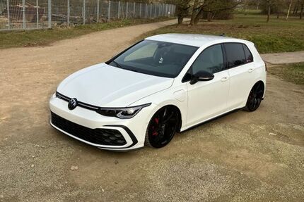 VW Golf 37.000 km 24.600 &euro; Konz 54329