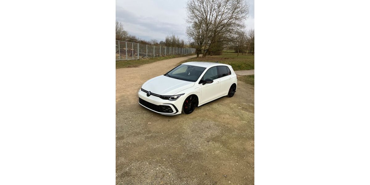 VW Golf 37.000 km 24.600 &euro; Konz 54329