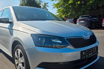 Skoda Fabia 123.534 km 5.900 &euro; Baunatal 34225
