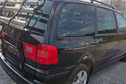 Seat Alhambra 240.000 km 2.499 &euro; Paderborn 33102