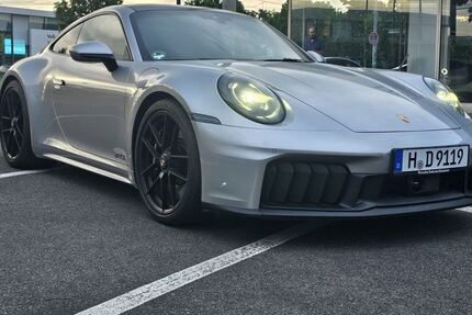 Porsche 992 1.771 km 169.000 &euro; Hannover 30916